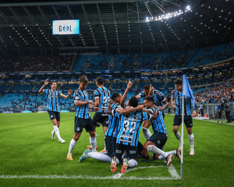 Arena: Grêmio venceu o duelo contra o Flamengo de virada por 3 a 2.