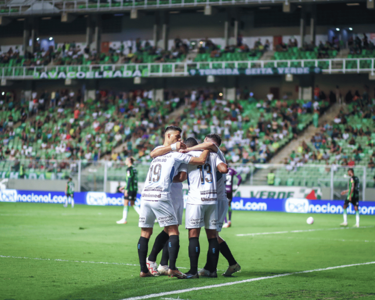 Grêmio vence América-MG